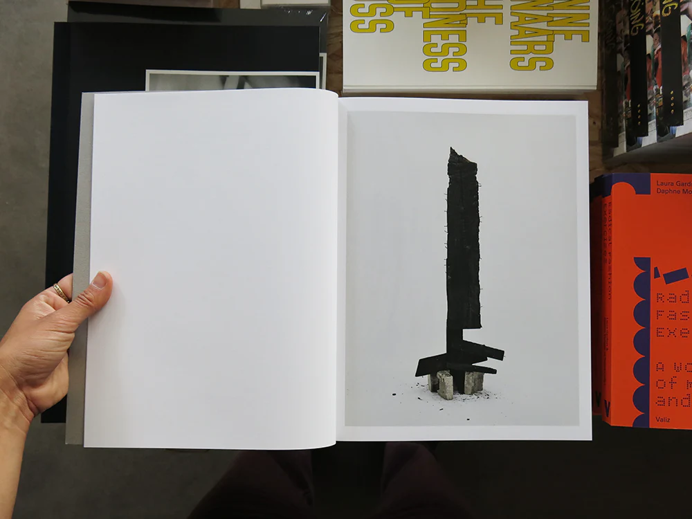 Carolyn Drake – Men Untitled - Image 2
