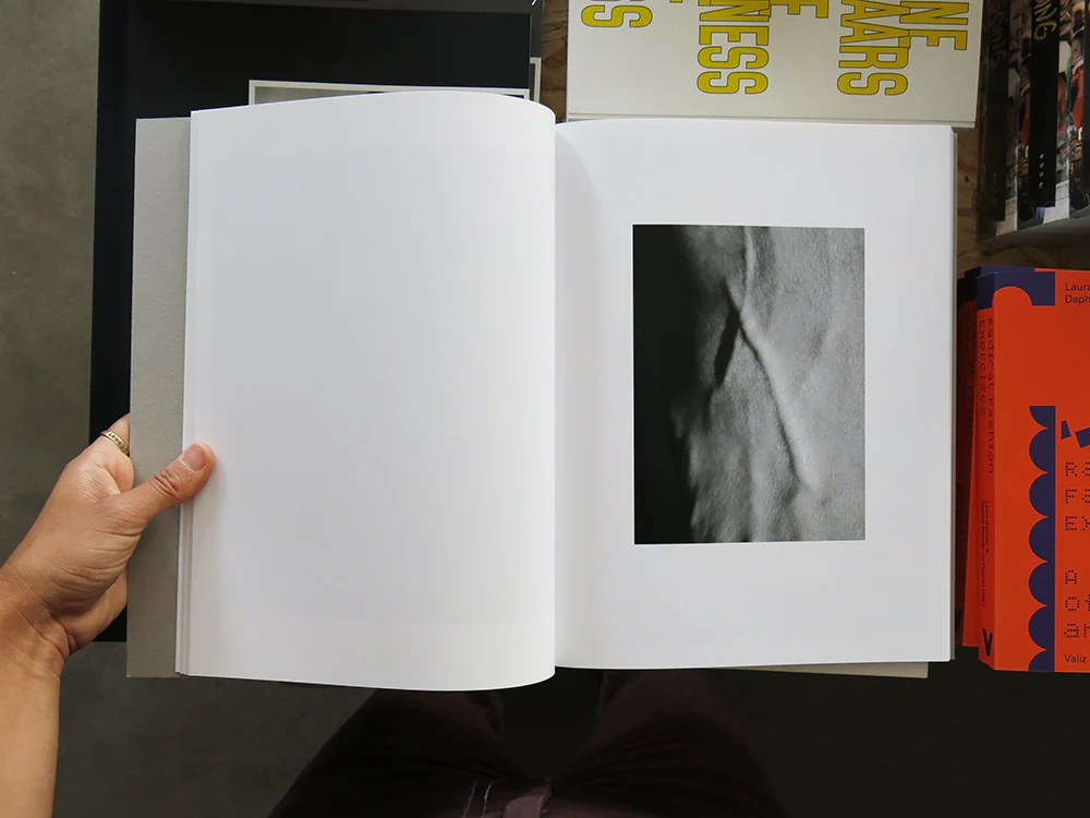 Carolyn Drake – Men Untitled - Image 5