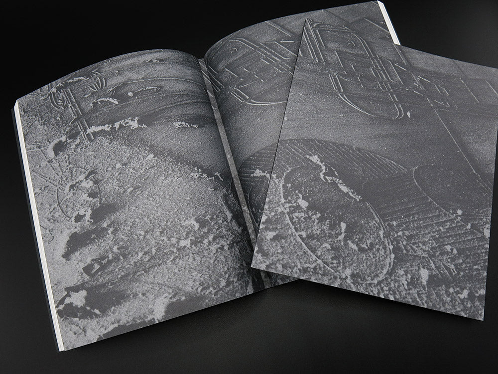 David Campany – a Handful of Dust (Rare First Edition) - Image 3