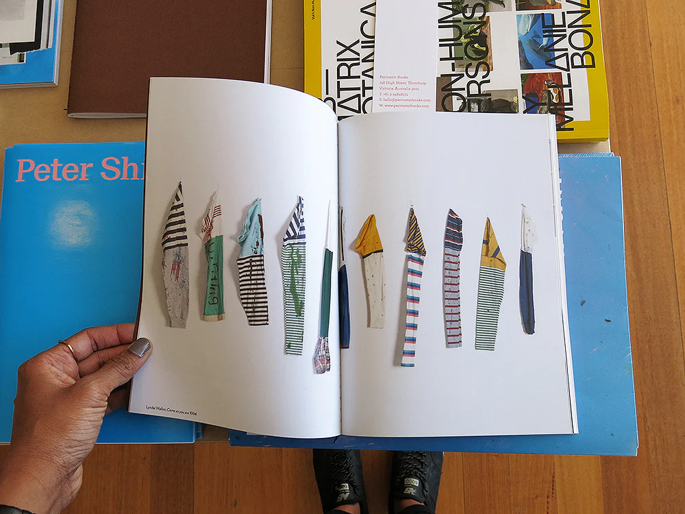 Fabrik: conceptual, minimalist, and performative approaches to textiles - Image 4