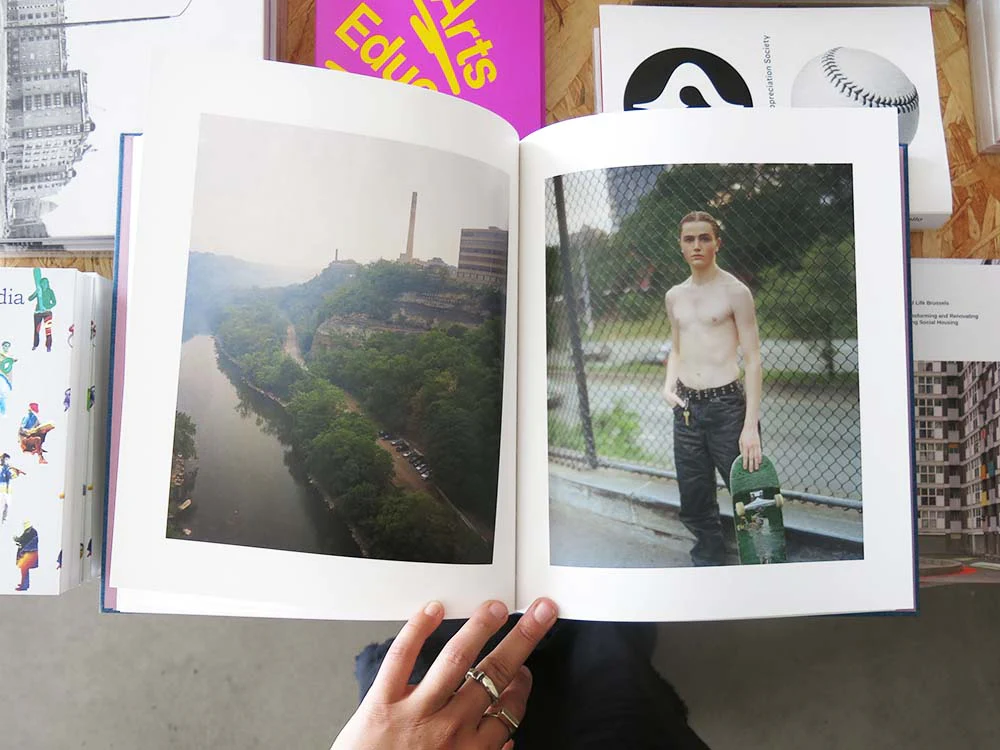 Gregory Halpern – King, Queen, Knave - Image 4