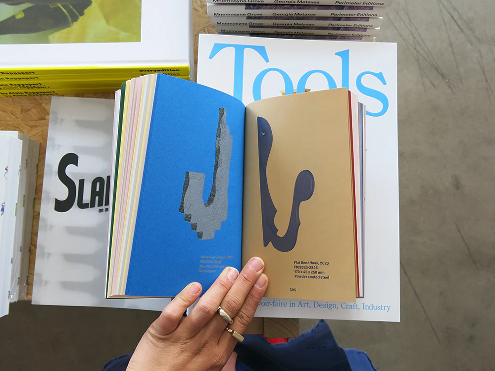 Martino Gamper – HOOK BOOK almost 1000 - Image 10