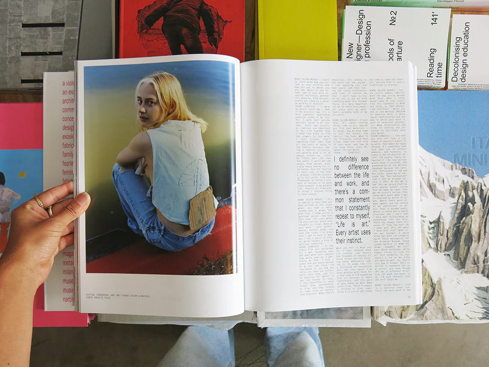 Purple 41: The Essence of Fashion - Image 2