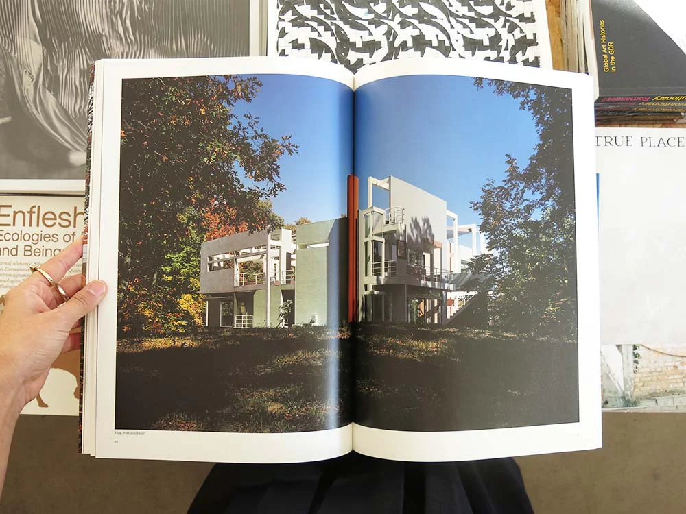 Residential Masterpieces 14: Michael Graves - Image 6