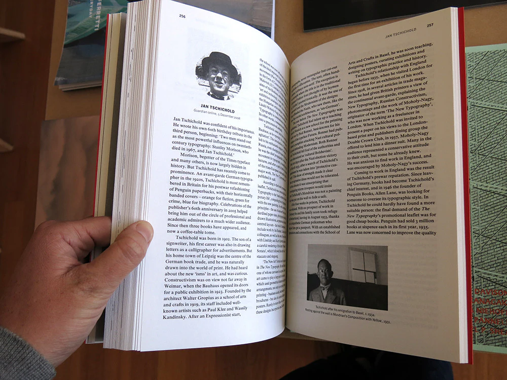 Richard Hollis – About Graphic Design - Image 5