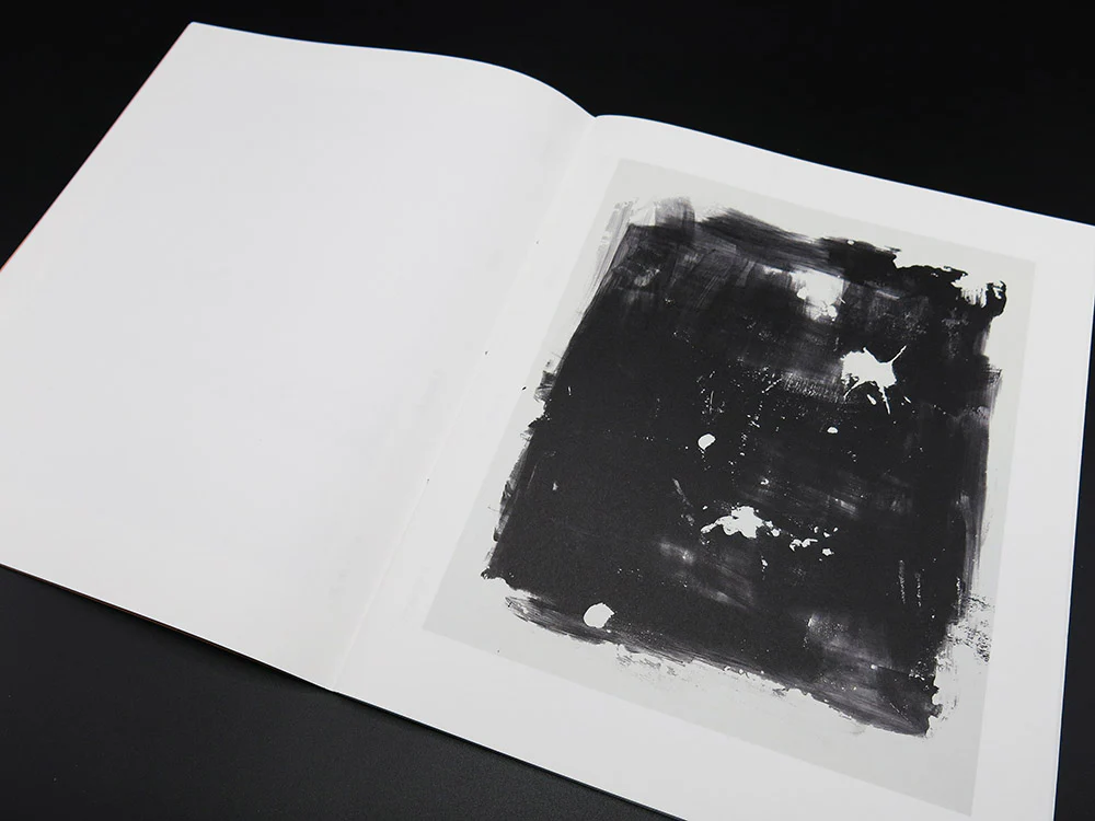 Rohan Hutchinson – An error has occurred (Special Edition with Signed Prints) - Image 3