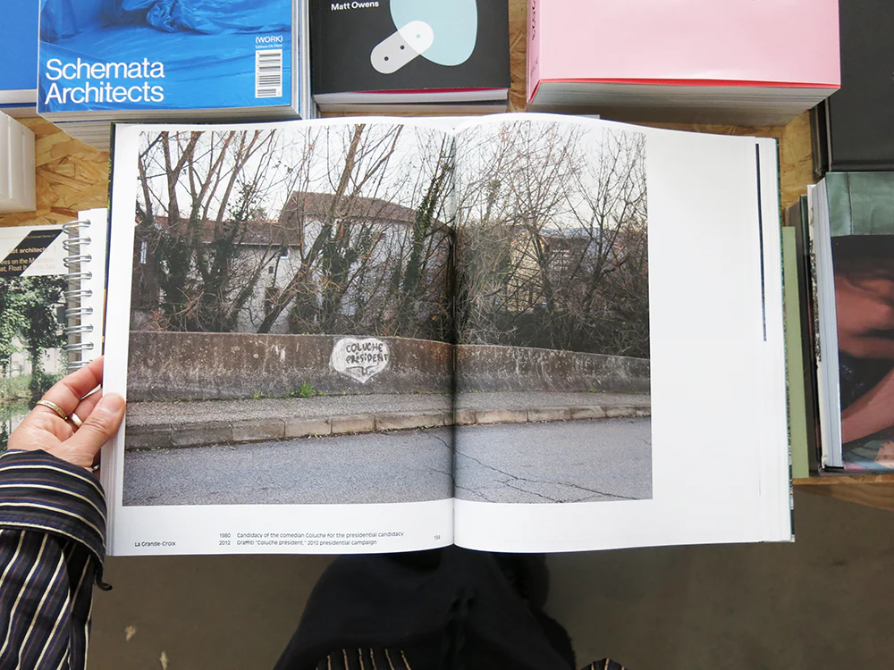 The Valley: An Archaeology in Photographs - Image 7